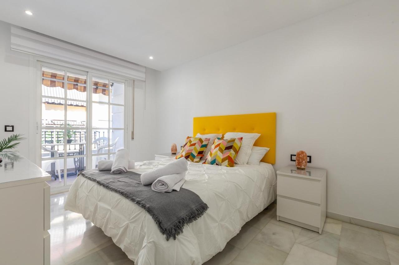 Apartamento La Victoria Daire Málaga Dış mekan fotoğraf