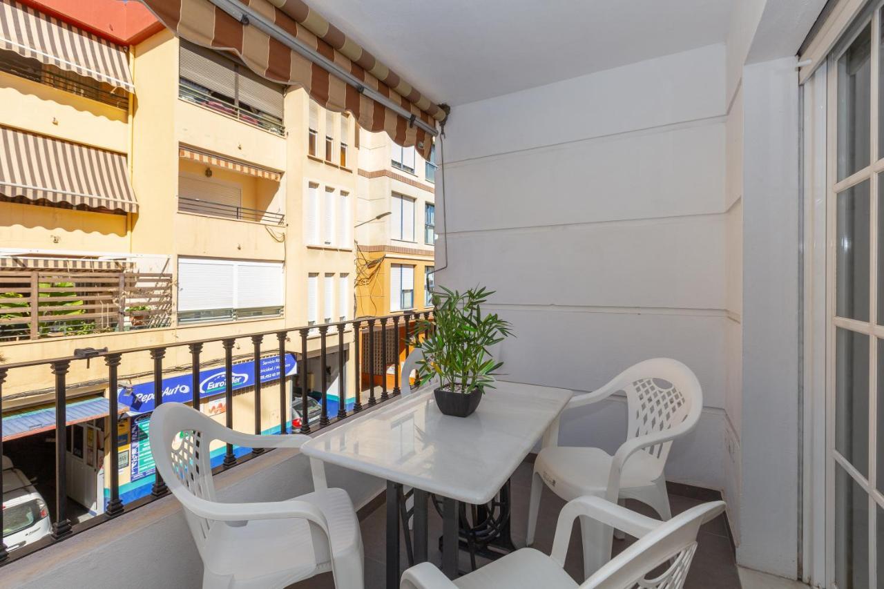Apartamento La Victoria Daire Málaga Dış mekan fotoğraf