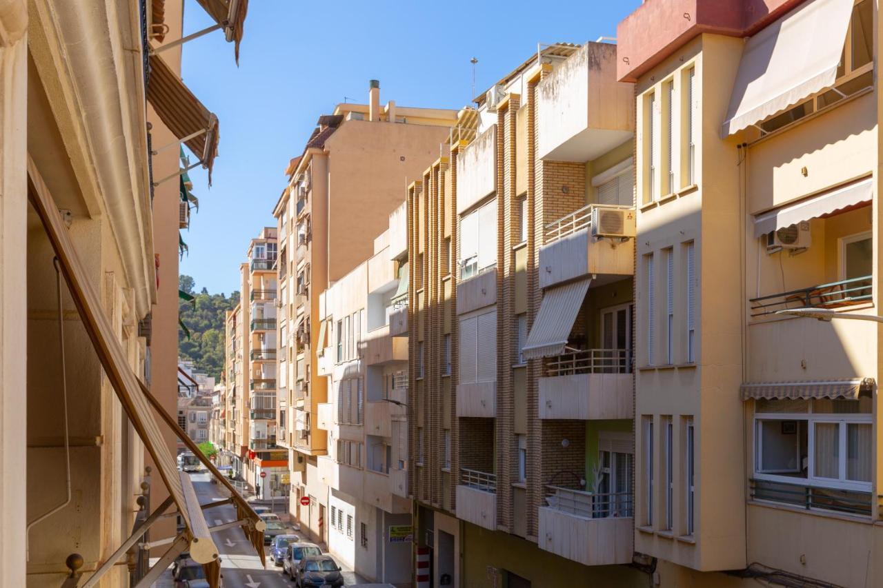 Apartamento La Victoria Daire Málaga Dış mekan fotoğraf