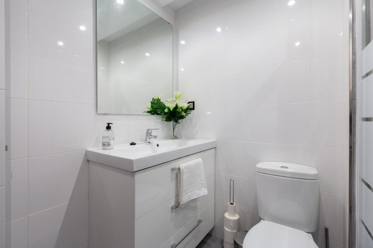 Apartamento La Victoria Daire Málaga Dış mekan fotoğraf