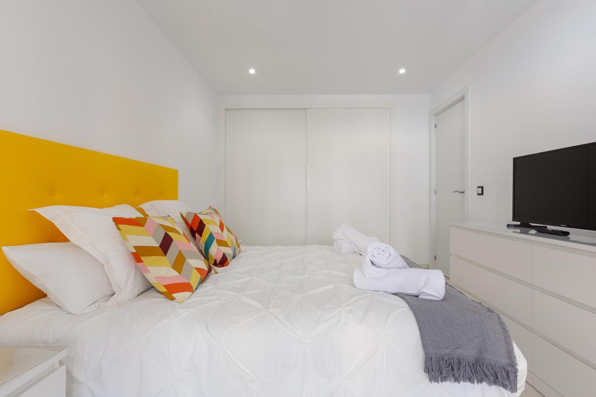 Apartamento La Victoria Daire Málaga Dış mekan fotoğraf